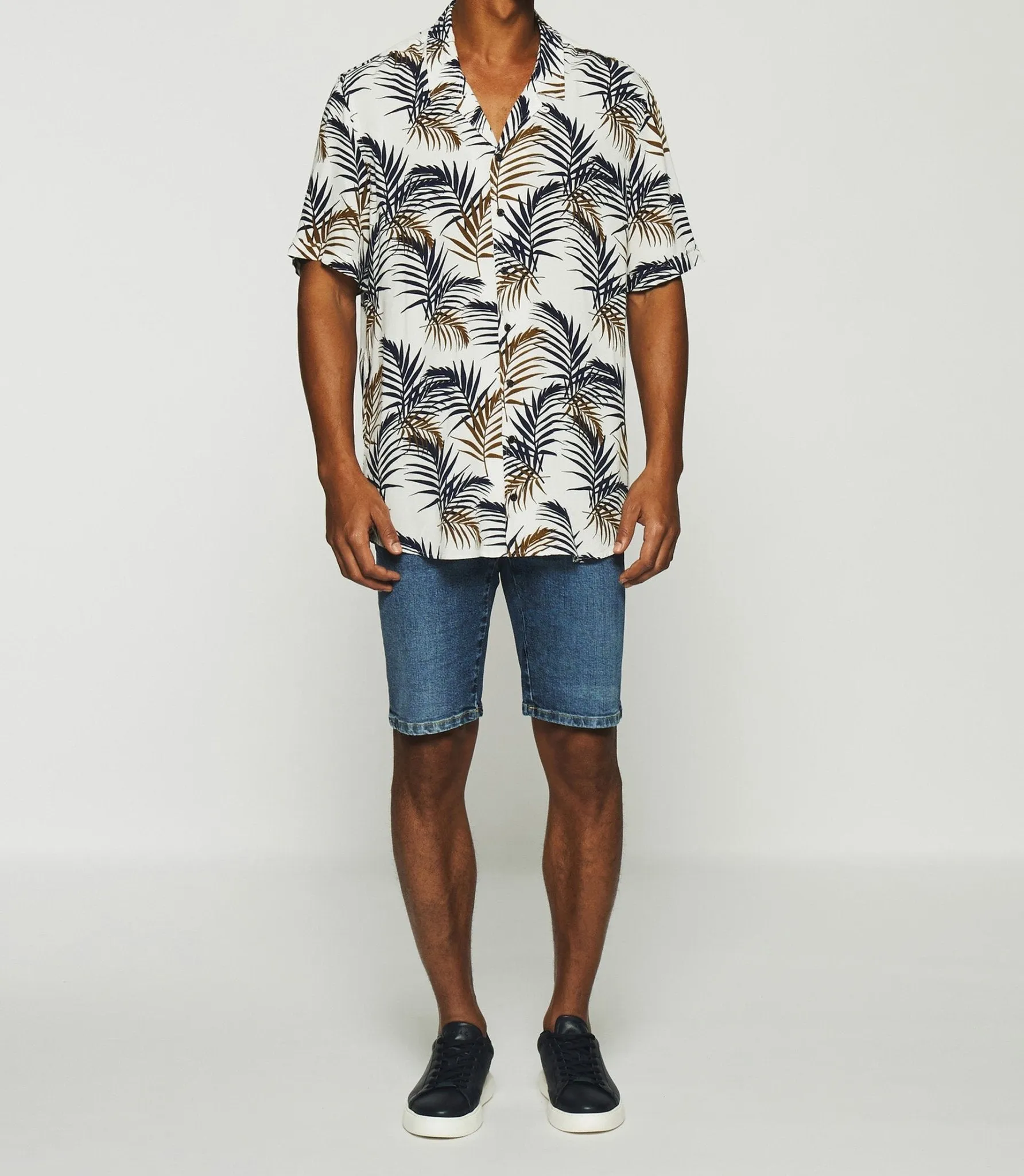Chemise imprimée à manches courtes écru et marine KARL