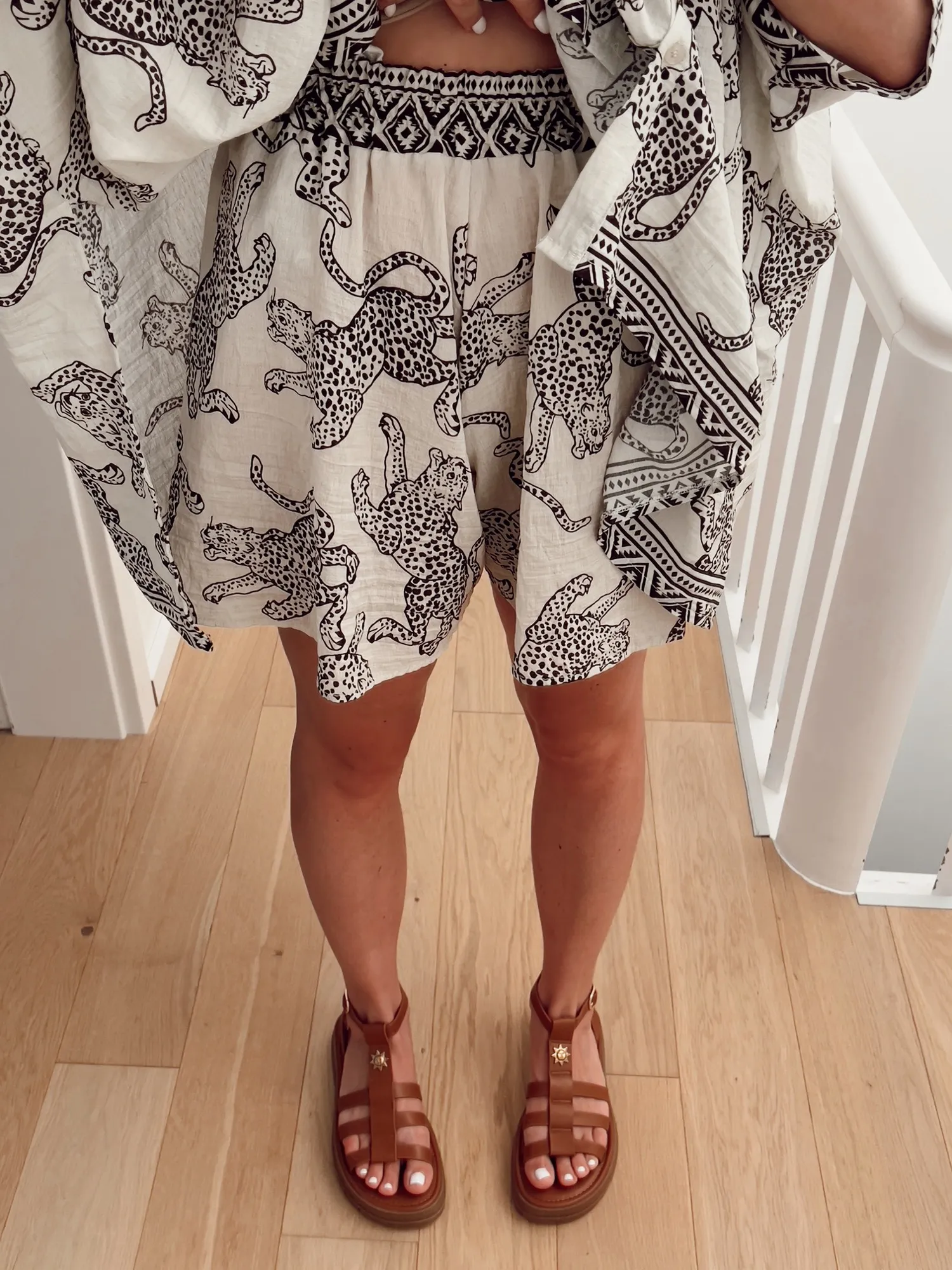 Ensemble MARELLA Short et chemise imprimé léopards