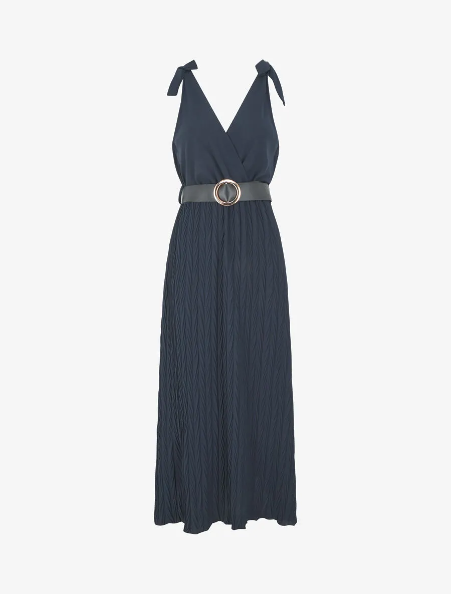 Robe longue à jupe texturée