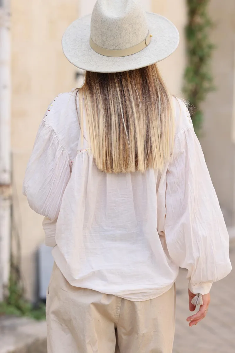 Tunique chemise écru manches chauve souris liseré coloré
